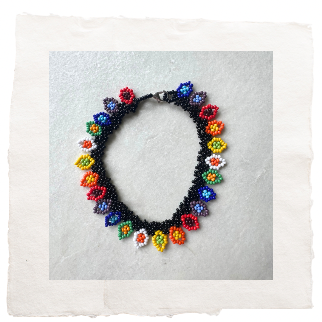 Flor de la Diversidad Necklace