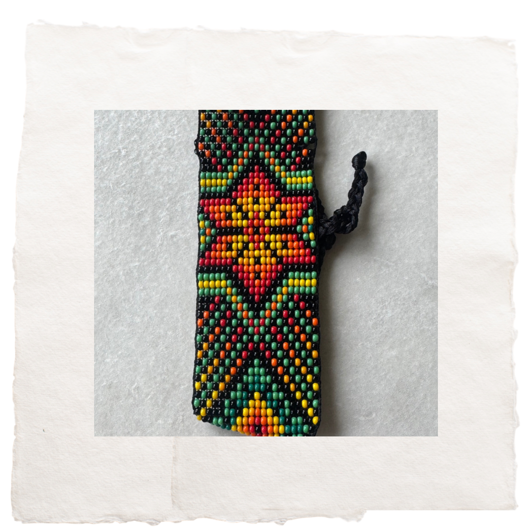 Emberá Warrior’s Path Manilla – “Raíces Vivas”